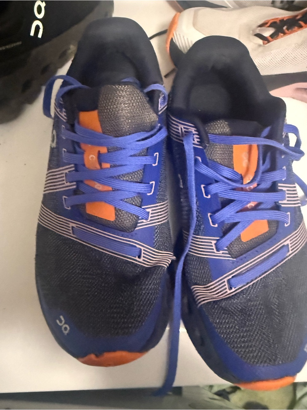 On Running Men's Blue Orange Lace-Up Running Shoes